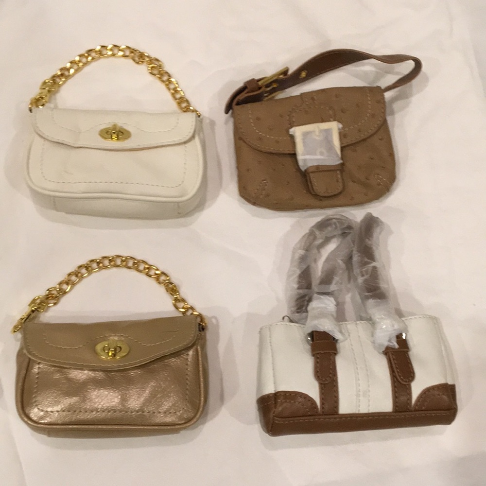 Set of 4 mini purses